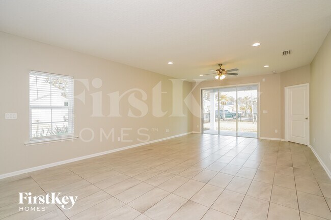 Foto del edificio - 2316 Eagle Talon Cir