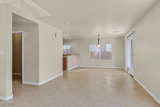 Building Photo - 1124 Autumn Grass St