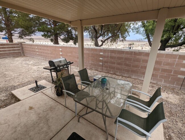 Foto del edificio - 8148 Slate Falls St