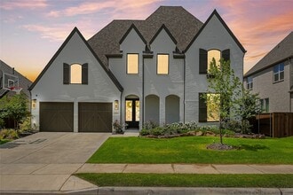 Building Photo - 2550 Whitewood Dr