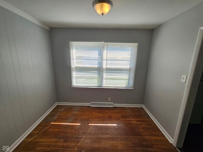 Foto del edificio - 2107 W Coil St