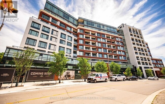 Building Photo - 259 The Kingsway