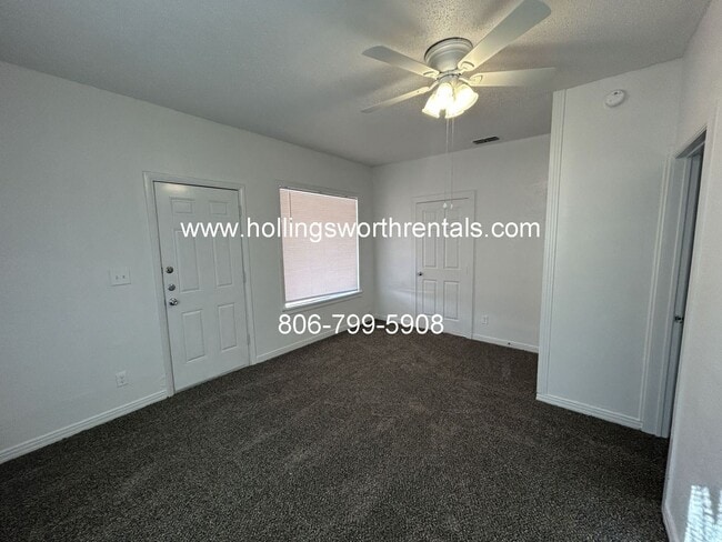 Building Photo - 3 bedroom 2 bath house