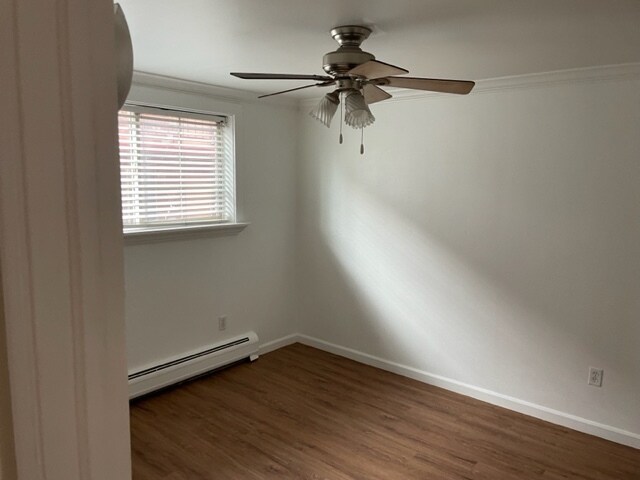 Dormitorio - 30 N Emerson St
