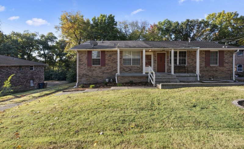 Primary Photo - 2911 Anderson Rd
