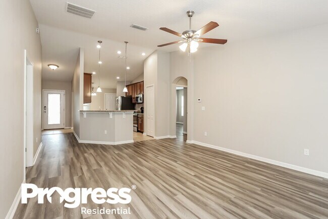 Building Photo - 16174 Dowing Creek Dr