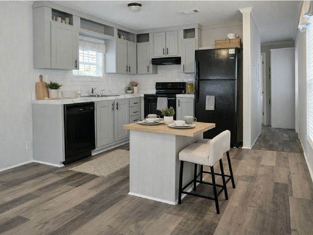 Building Photo - 5 George St