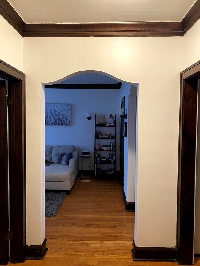 HALL - 4431 N Winchester Ave