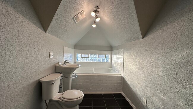 Foto del edificio - 1535 Bever Ave SE