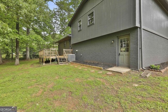 Foto del edificio - 157 Hyde Cir