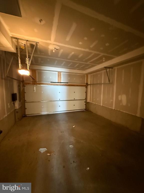 Foto del edificio - 6611 Eames Wy