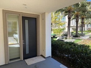 Building Photo - 5730 Kemper Pl