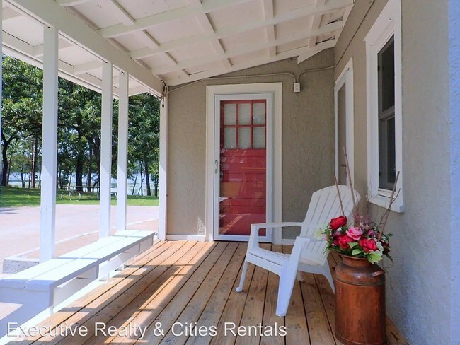 Building Photo - 2 br, 1 bath House - 6061 Sunwood Dr NW