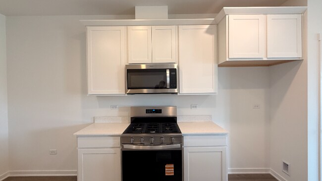 Building Photo - 2242 Barbera Dr