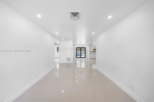 Foto del edificio - 2318 Scott St