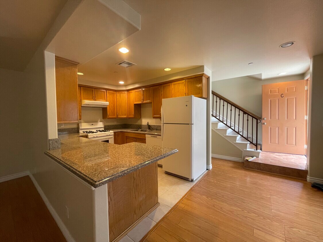 712 Fifth Ave, Monrovia, CA 91016 House for Rent in Monrovia, CA