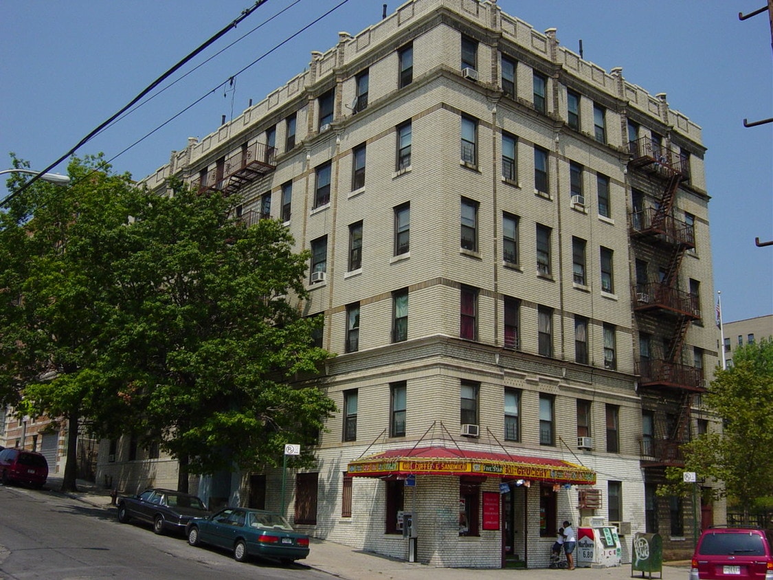 Primary Photo - 991-995 E 173rd St