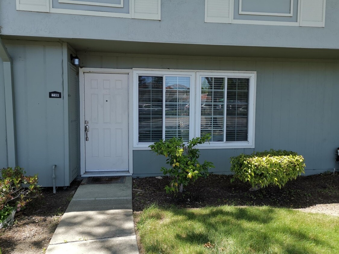 4411 Seminole Way, Pleasanton, CA 94588 Townhome Rentals in