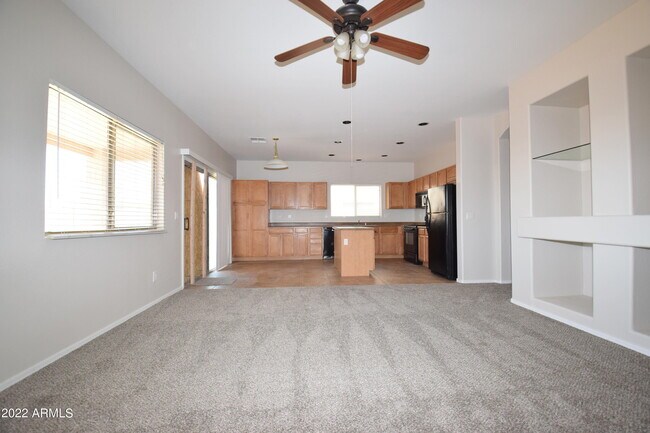 Foto del edificio - 6106 S 37th Ln