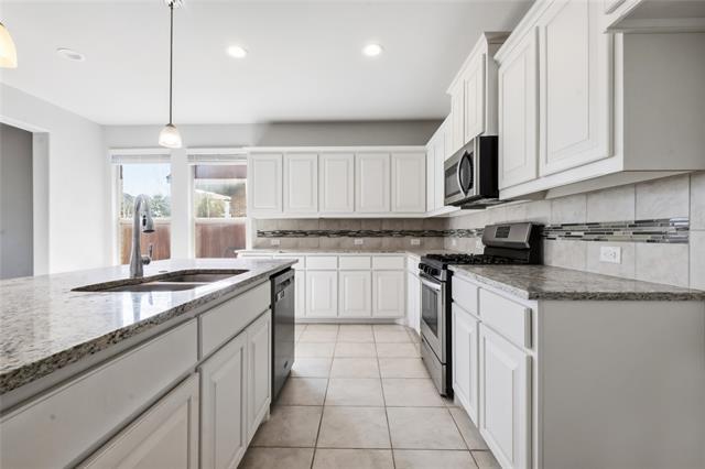 Building Photo - 4017 Esker Dr