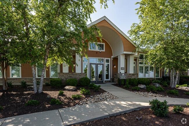 Leasing Office - Grand Oak at Town Park