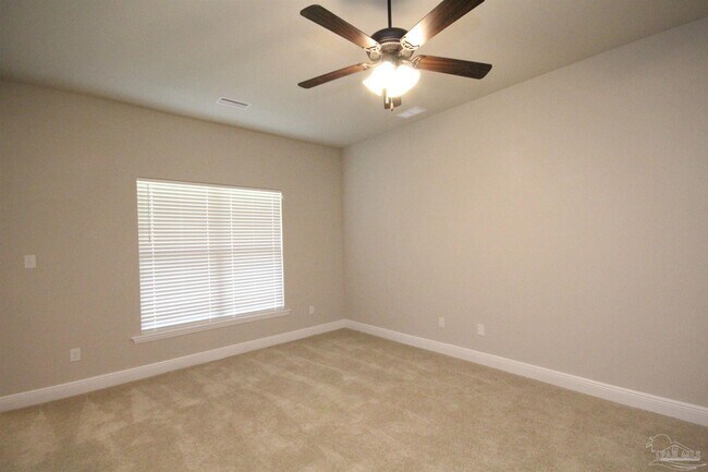 Foto del edificio - 8491 Beech Tree Rd