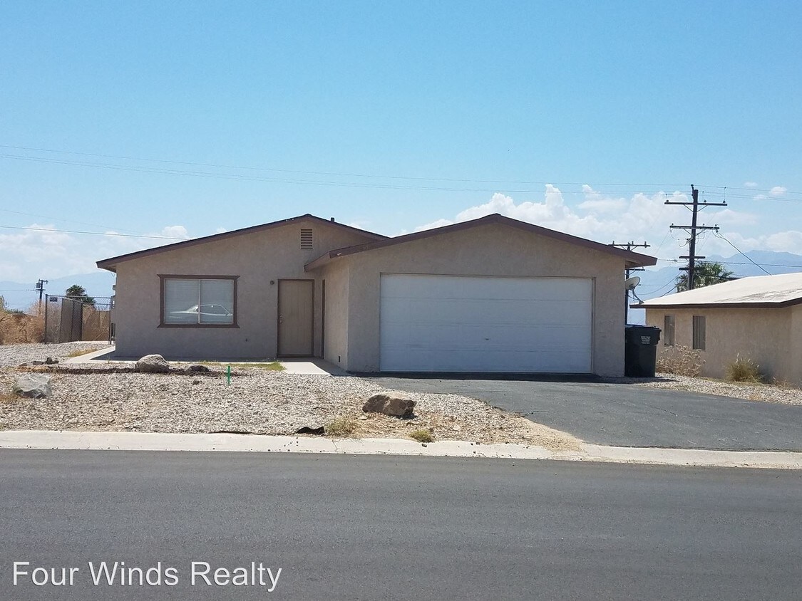 68155 Calle Azteca, Desert Hot Springs, CA 92240 Condo for Rent in