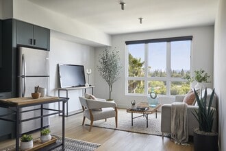 Building Photo - Cobalt