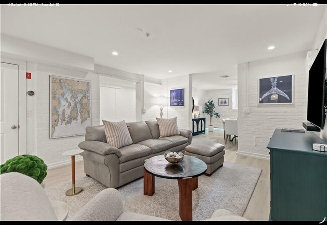 Foto del edificio - 426 Spring St