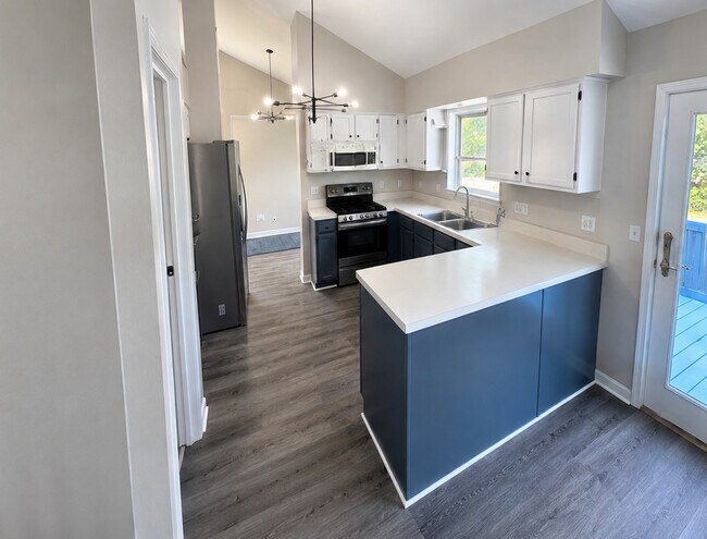 Foto del edificio - 1432 Huntcliff Rd
