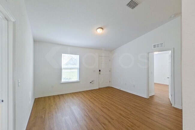 Foto del edificio - 539 Marion Oaks Pass