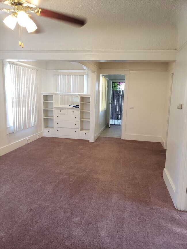 Building Photo - City Heights Duplex coming available soon!