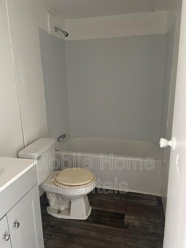 24 Red Fox Loop, Clyde, NC 28721 House Rental in Clyde, NC