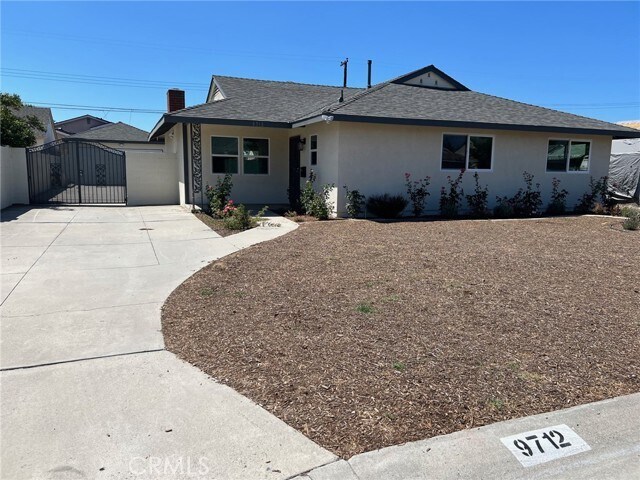 Primary Photo - 9712 Imperial Ave