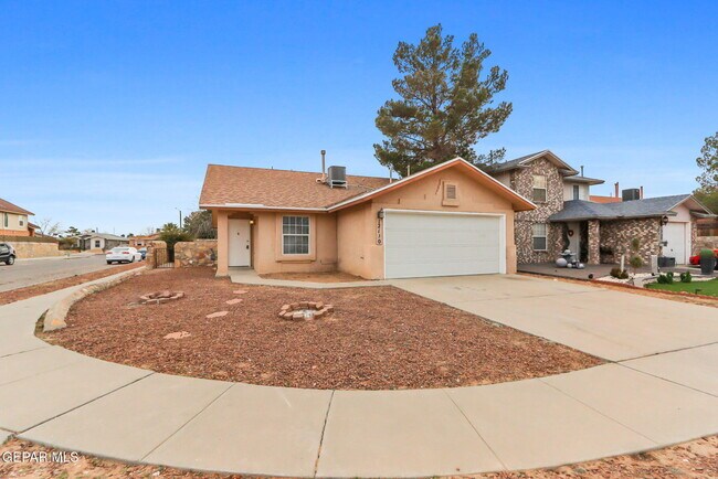 Foto del edificio - 12130 Rd House Dr