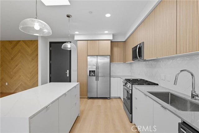 Building Photo - 12078 Guerin St