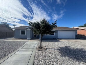 Building Photo - 7117 E 26th Pl