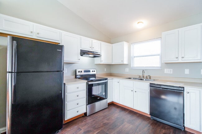 Foto del edificio - 1530 Singh St