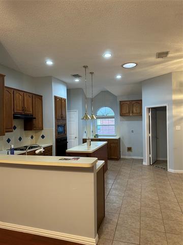 Building Photo - 1736 Marian Ln