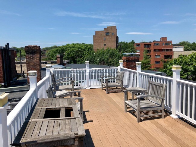 Foto del edificio - 1 Clinton Path