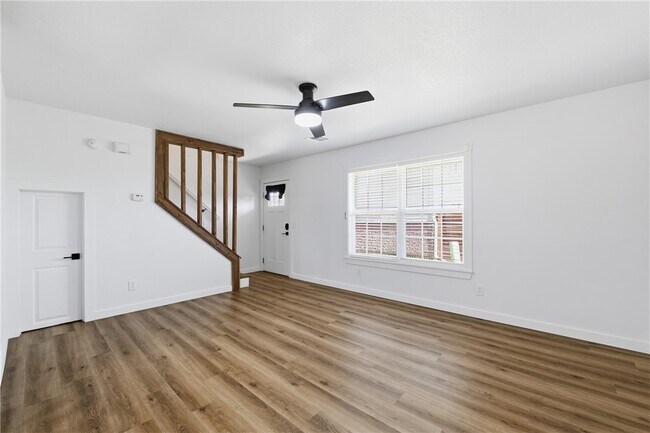 Foto del edificio - 2400 SE Jayel Terrace