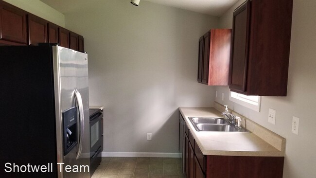 Building Photo - 3 br, 2 bath House - 6017 Friendship Ln