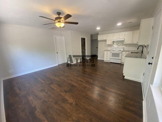 Foto del edificio - Beautiful 3 Bed 2 Bath home for rent!