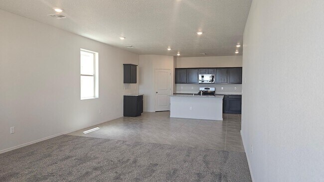 Building Photo - 1449 Vista Grande Lp