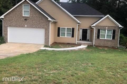 Primary Photo - 4 br, 3 bath House - 212 Timber Lane