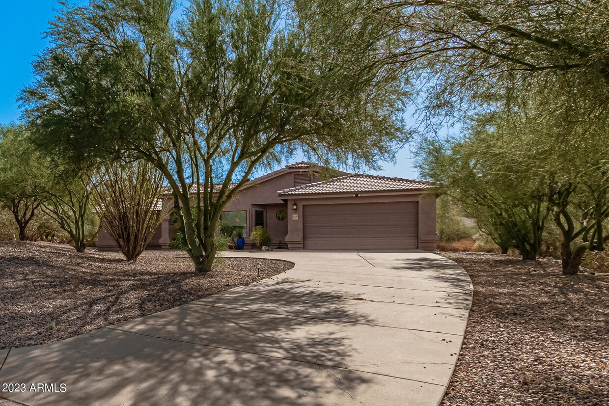 13448 N El Pueblo Blvd, Fountain Hills, AZ 85268 House Rental in
