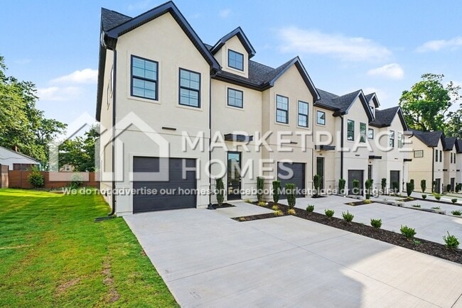 Photo - 101 Taverly Dr House