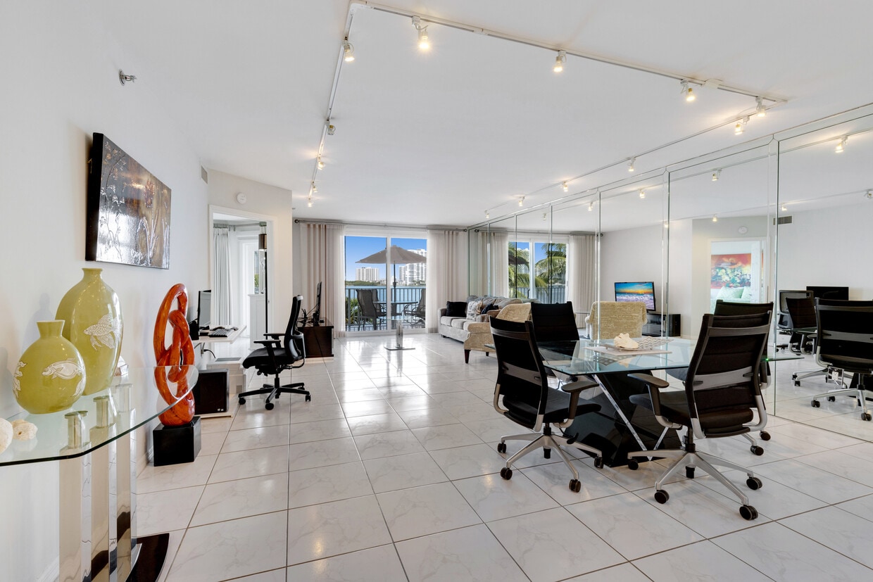 View into Living Room - 18260 N Bay Rd