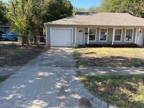 Building Photo - 1608 Duncan Ave