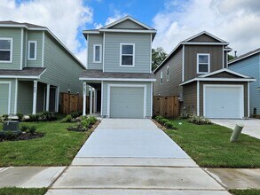 Building Photo - 21431 Carosella Dr